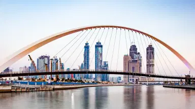 Explore the Dubai Canal 