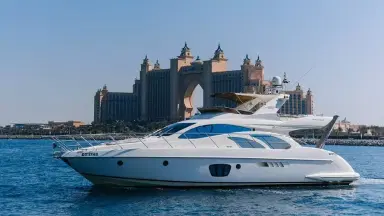 What to Expect on Yacht Tour