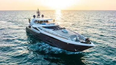 Yacht Prices Based on Category and Luxury Level