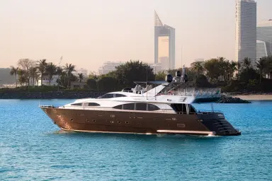 Complete Guide to Renting a Yacht