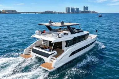 Why Dubai Marina is Best for Yachts