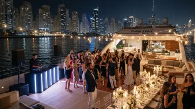 Yacht Catering for Large Groups