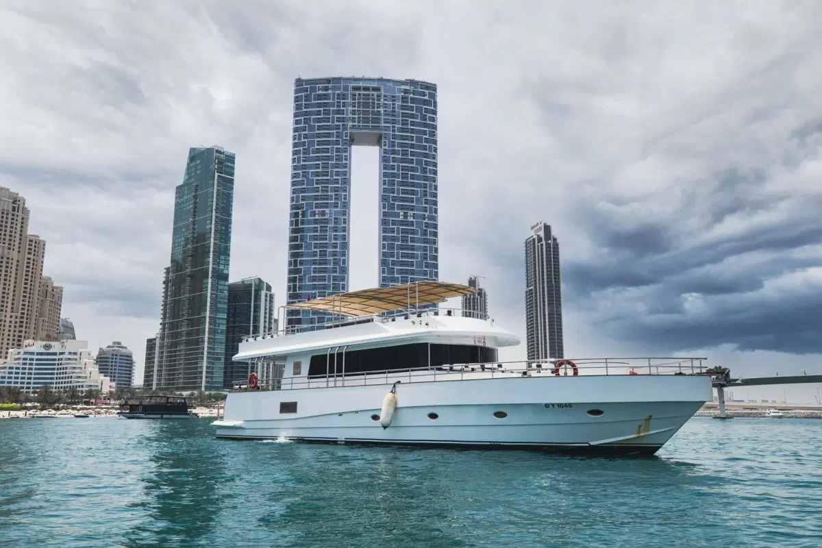 Corporate Yacht Package – Gold