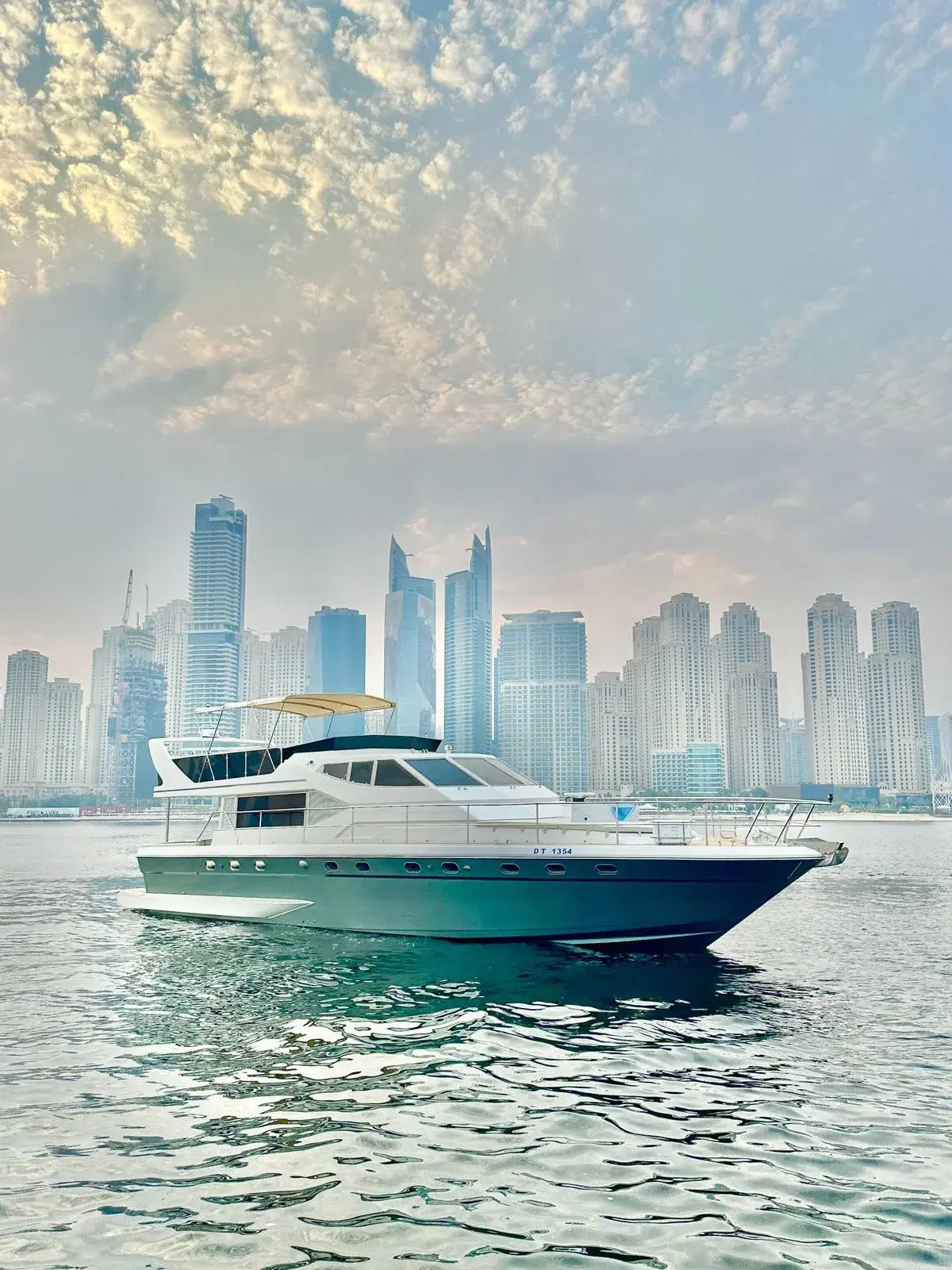 Corporate Yacht Package – Basic