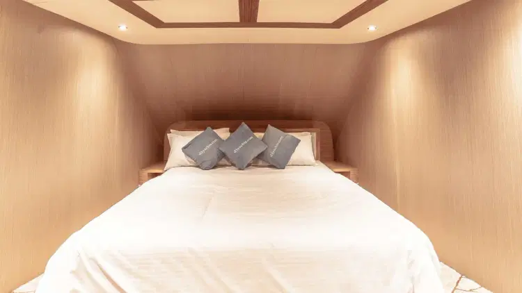 Yacht image
