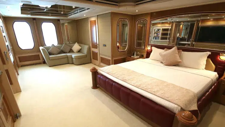Yacht image