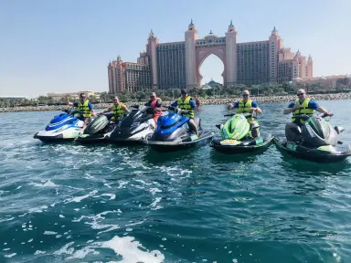 Top Landmarks Seen During a Dubai Marina Yacht Tour